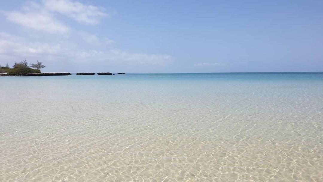 Dolphin Dhow Beach Safaris วิลันคูลอส ภายนอก รูปภาพ