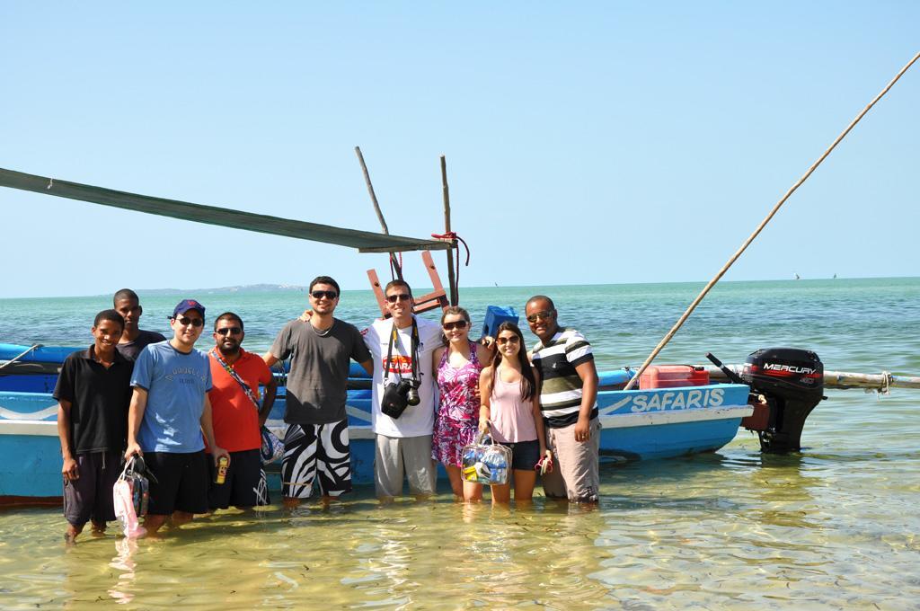 Dolphin Dhow Beach Safaris วิลันคูลอส ภายนอก รูปภาพ